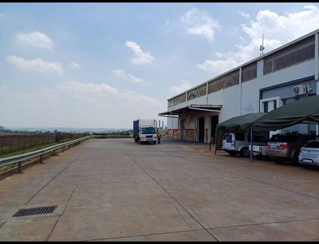 INDUSTRIAL PROPERTY TO RENT IN OLIFANTSFONTEIN